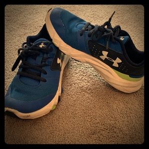 Boys Under Armour running sneakers